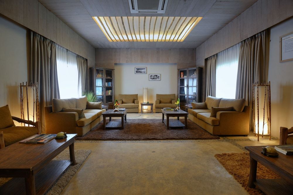 Barahi Jungle Lodge 3