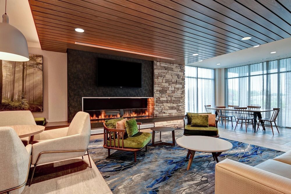 Fairfield Inn & Suites by Marriott Selinsgrove 2