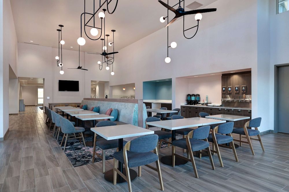 Homewood Suites by Hilton Santa Clarita 2
