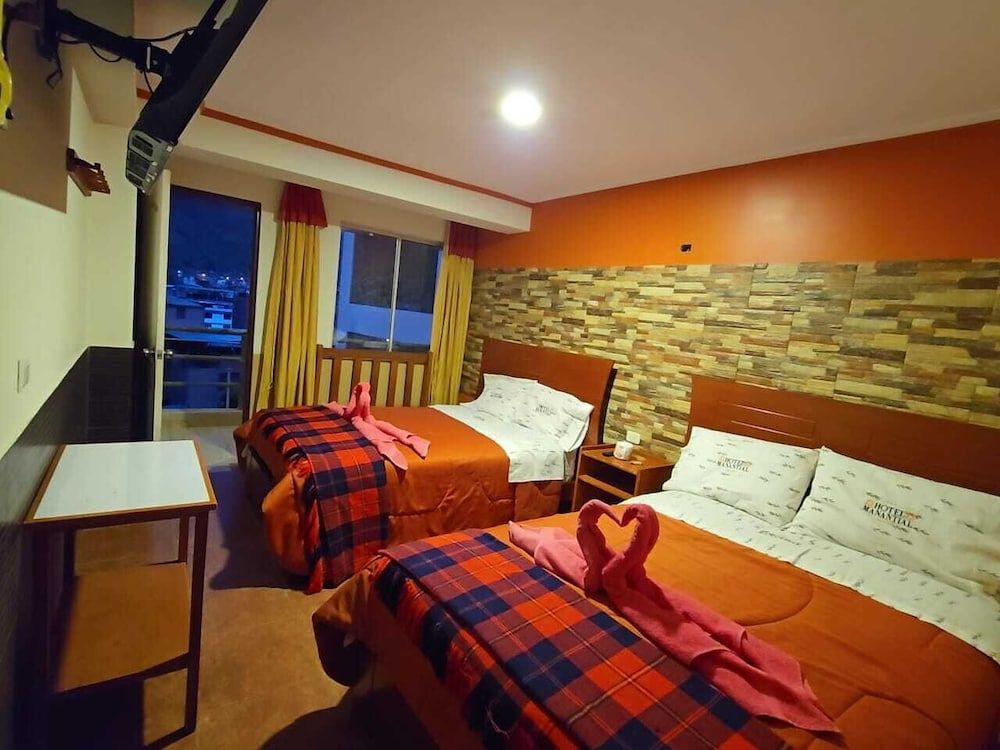 Hotel Manantial 3
