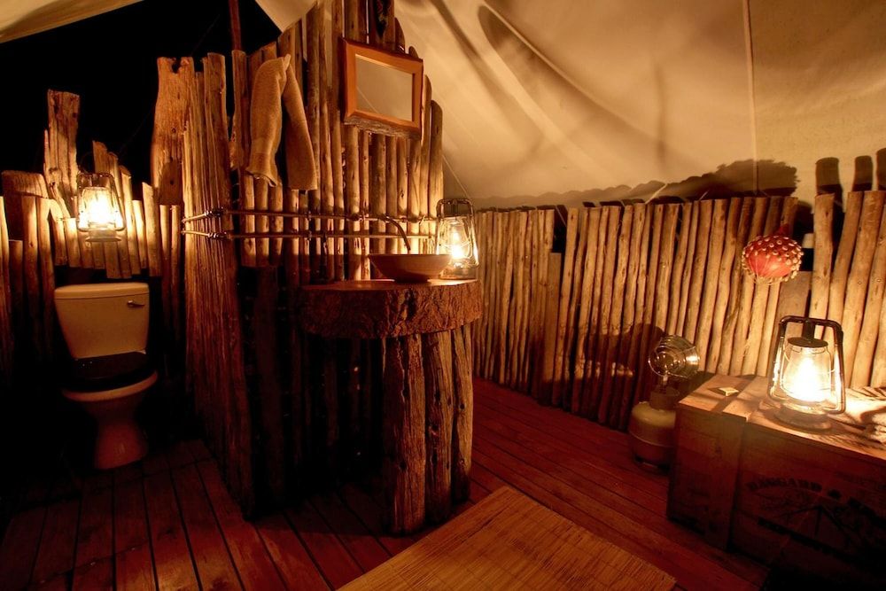 Quatermain's 1920's Safari Camp - Amakhala Game Reserve 2