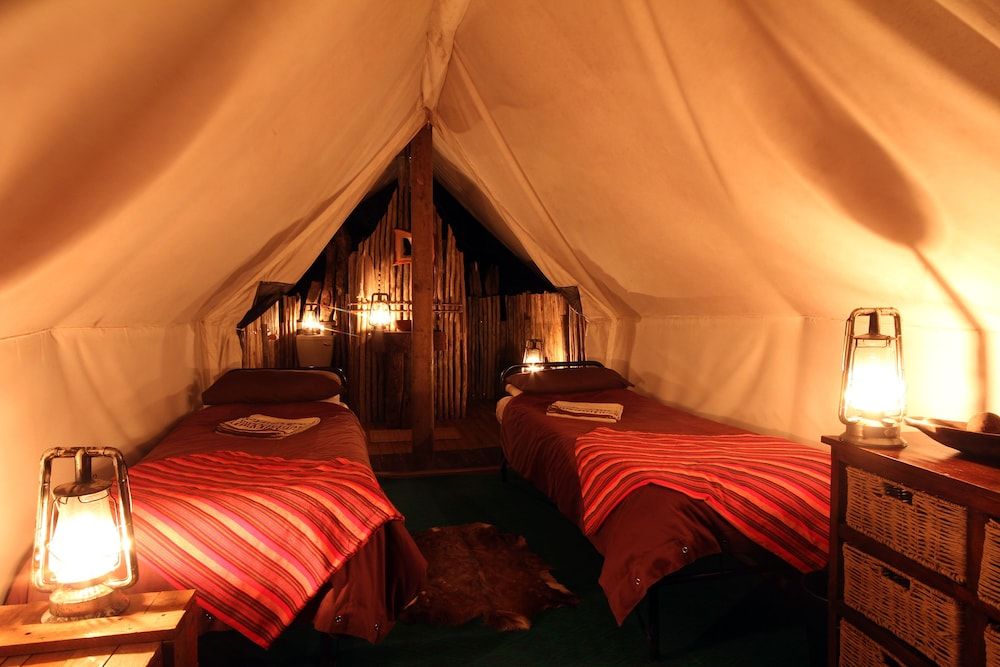 Quatermain's 1920's Safari Camp - Amakhala Game Reserve 3
