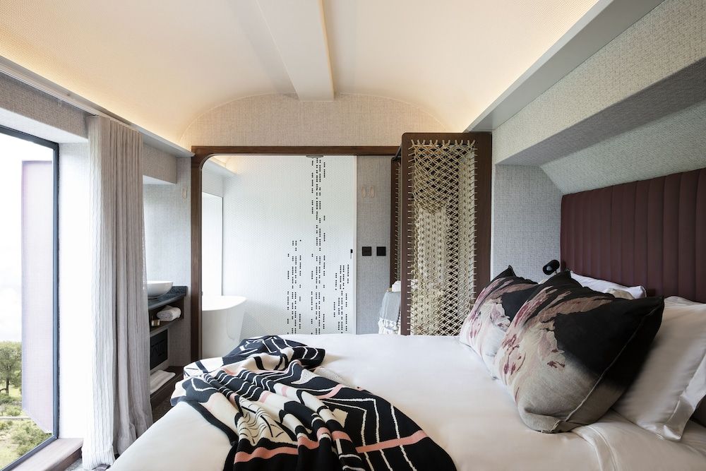 Kruger Shalati - Train on the Bridge and Garden Suites 3