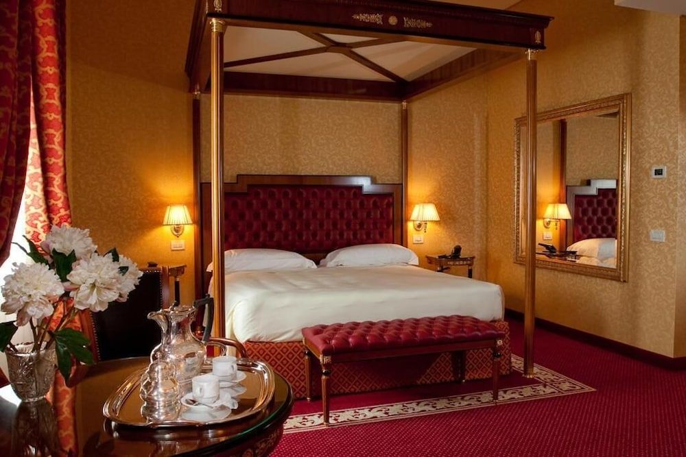 Hotel Maxim 4 estrellas en Anzola dell'Emilia