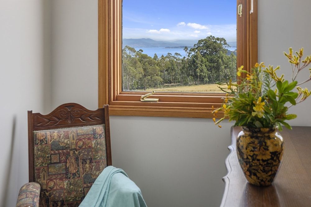 Manfield Country Bruny Island 2