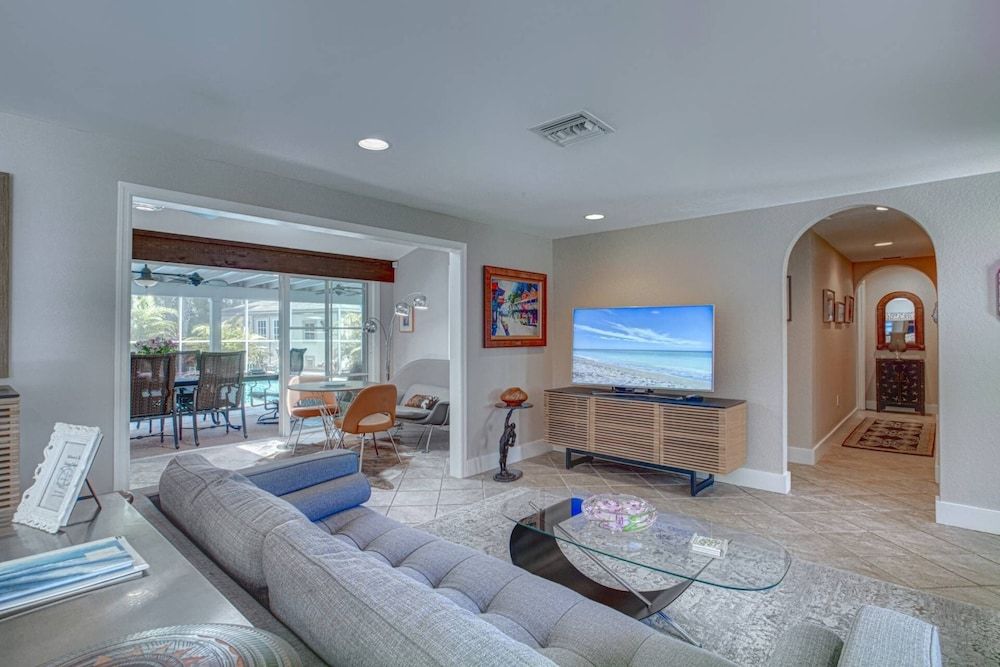 Canopy Cottage on Siesta Key 3