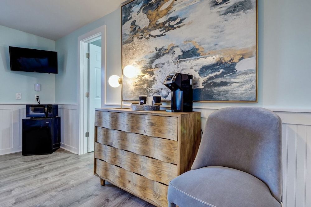 Loggerhead Inn & Suites 3