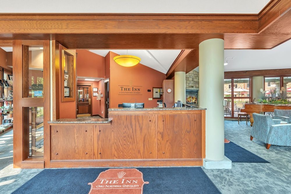 The Inn at Ohio Northern University 3
