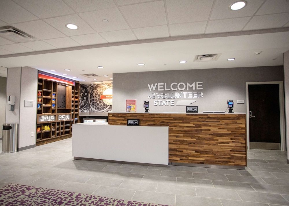 Hampton Inn Lexington, TN 3
