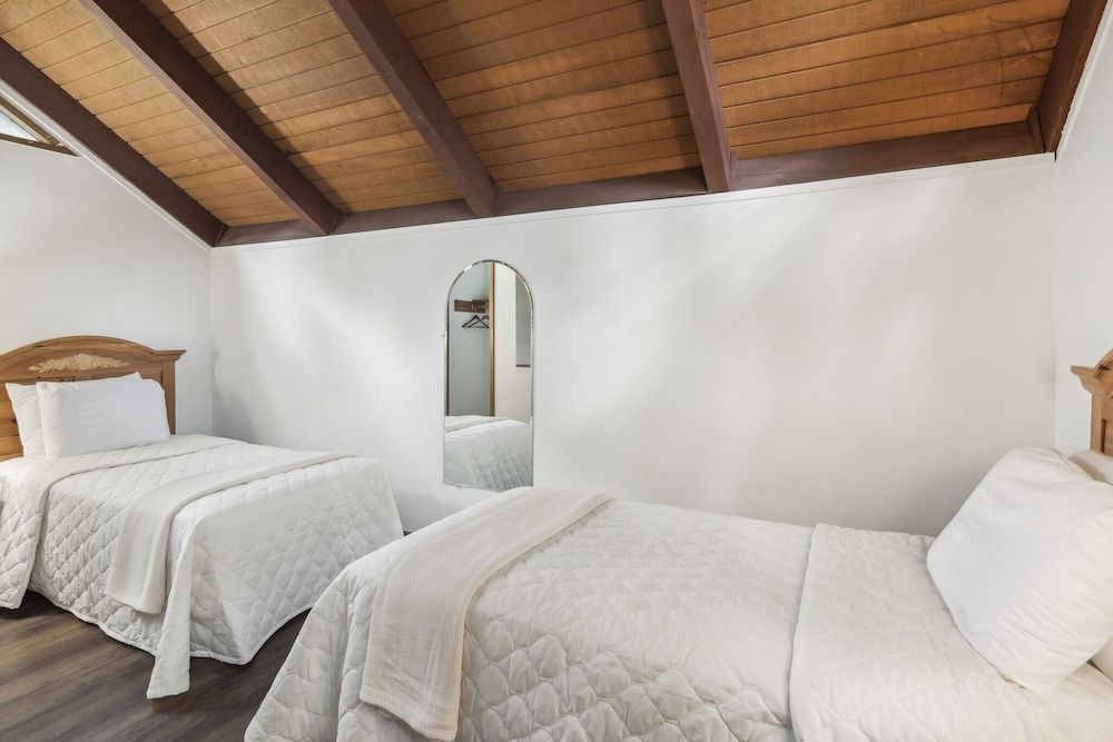 Petit Crest Villas 3