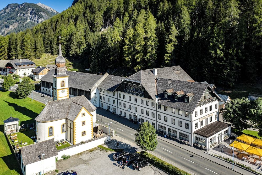 Landhotel Postgut 4 estrellas en Tweng