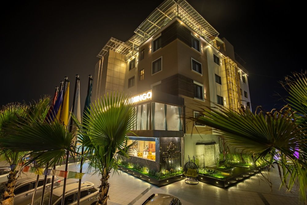 Hotel Da Flamingo 3 estrellas en Butwāl