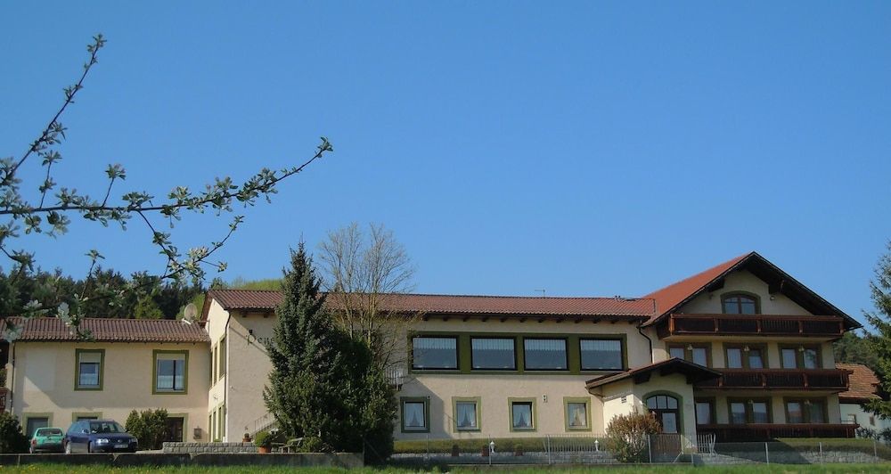Hotel Lugerhof -1 estrellas en Weiding