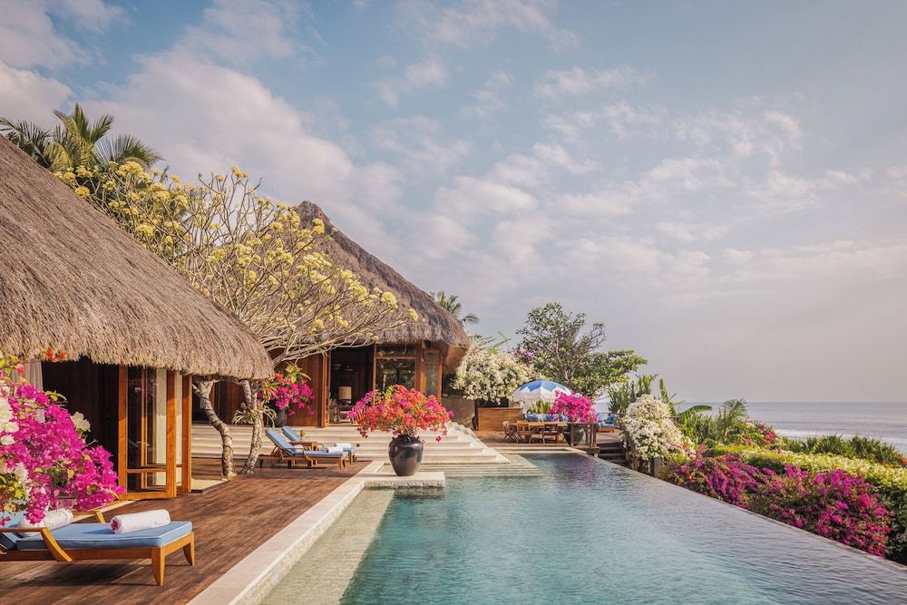 NIHI Sumba - member Leading Hotels of the World -1 estrellas en Watukarere