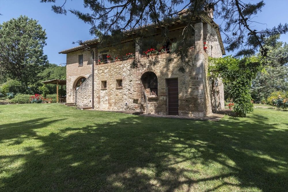 Podere Madonna Di Mezzo 6 2