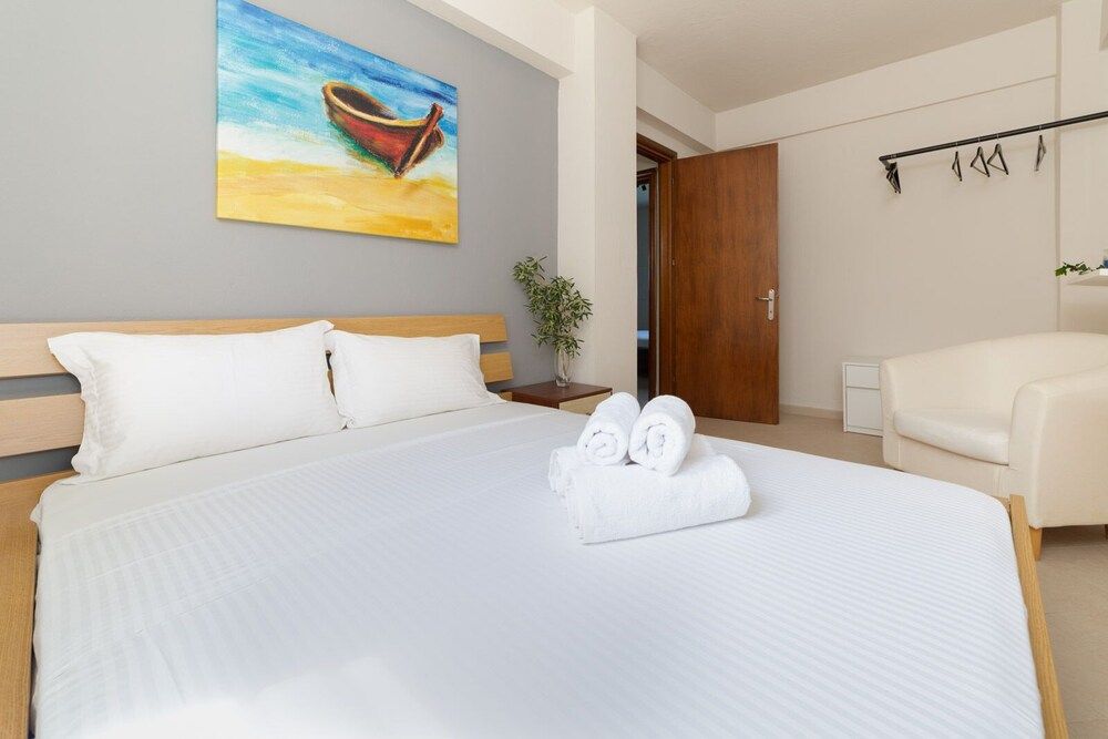 Pigadaki Villas Polychrono 2