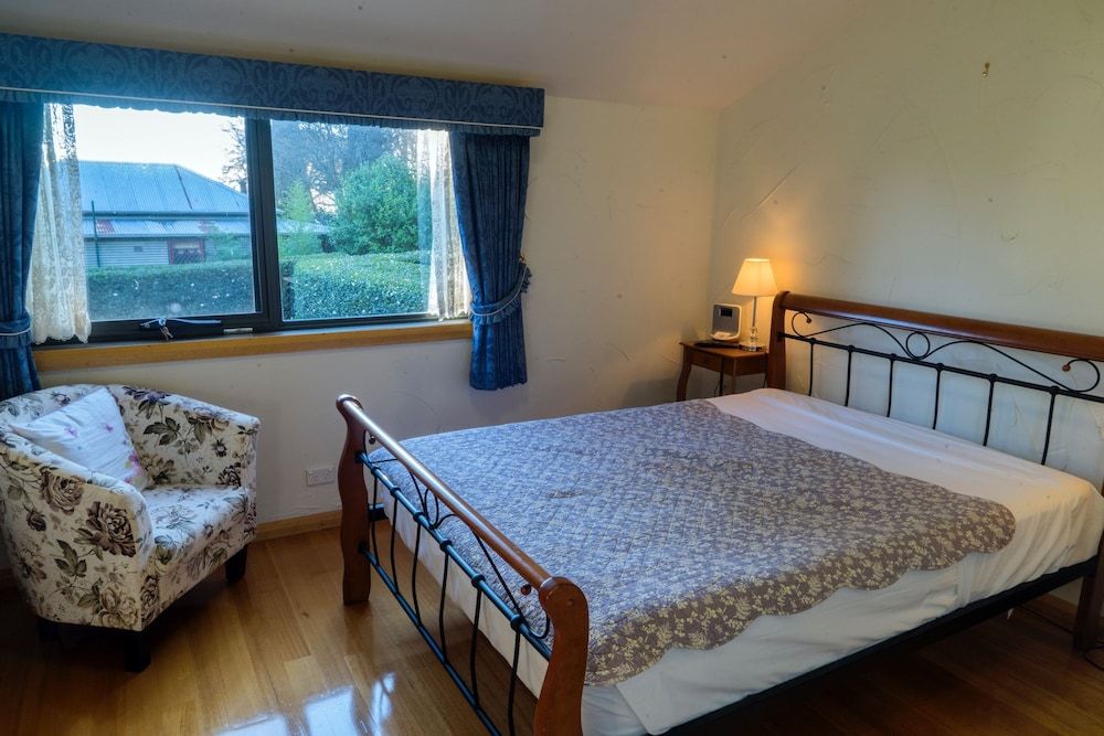 Observatory Cottages 3