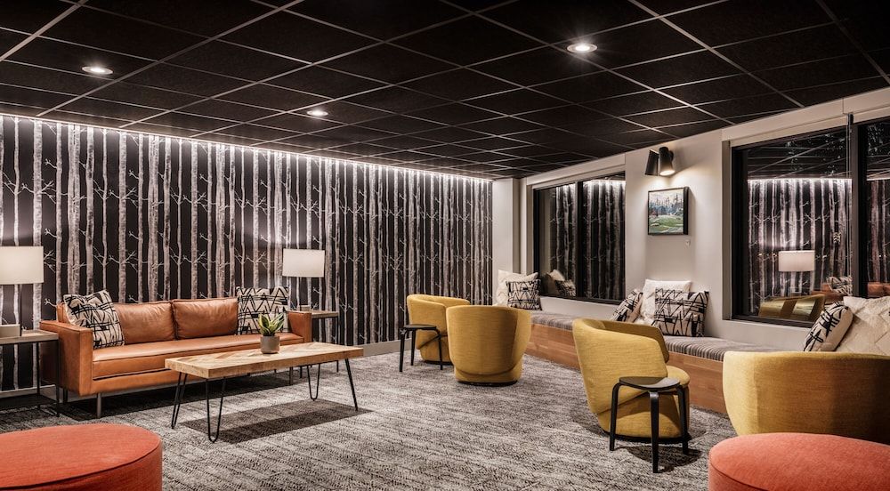 The Block Hotel & Commons 3