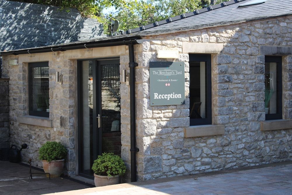 The Merchant's Yard -1 estrellas en Tideswell