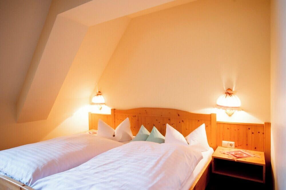Hotel Gasthof zur Post -1 estrellas en Wolfegg
