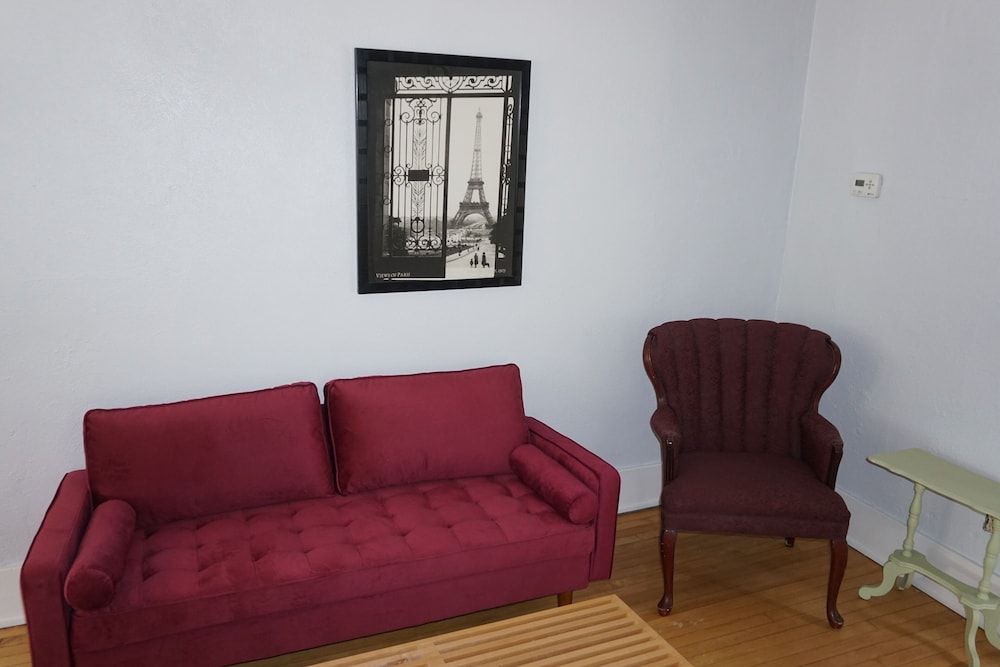 Charlevoix House - The Northside 3