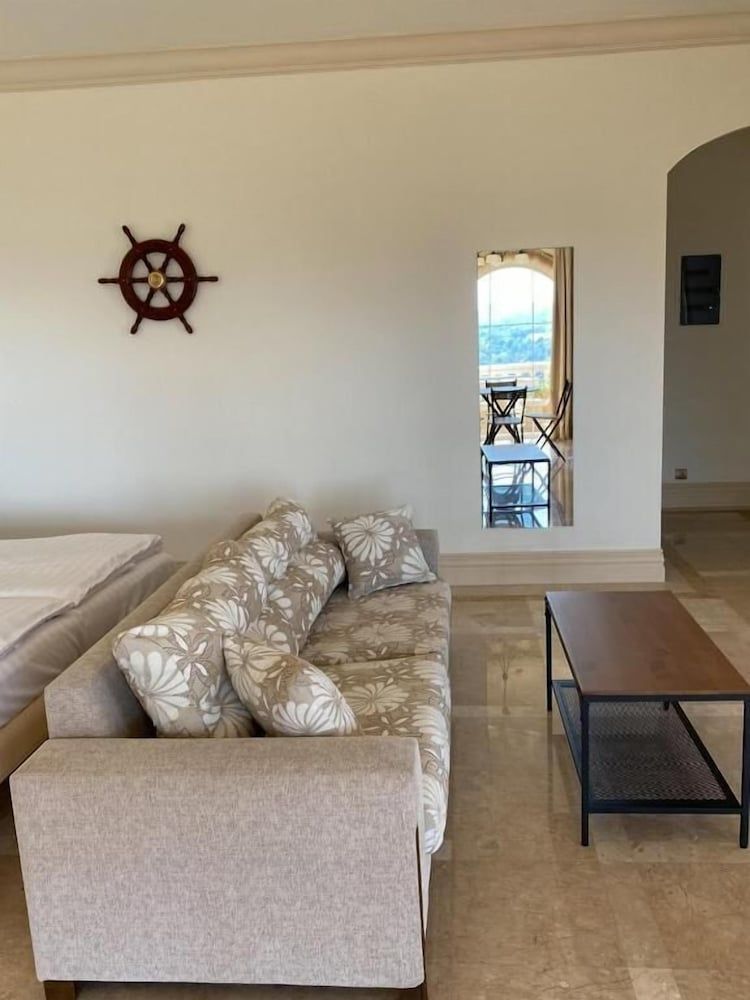 Nostrana Village 3