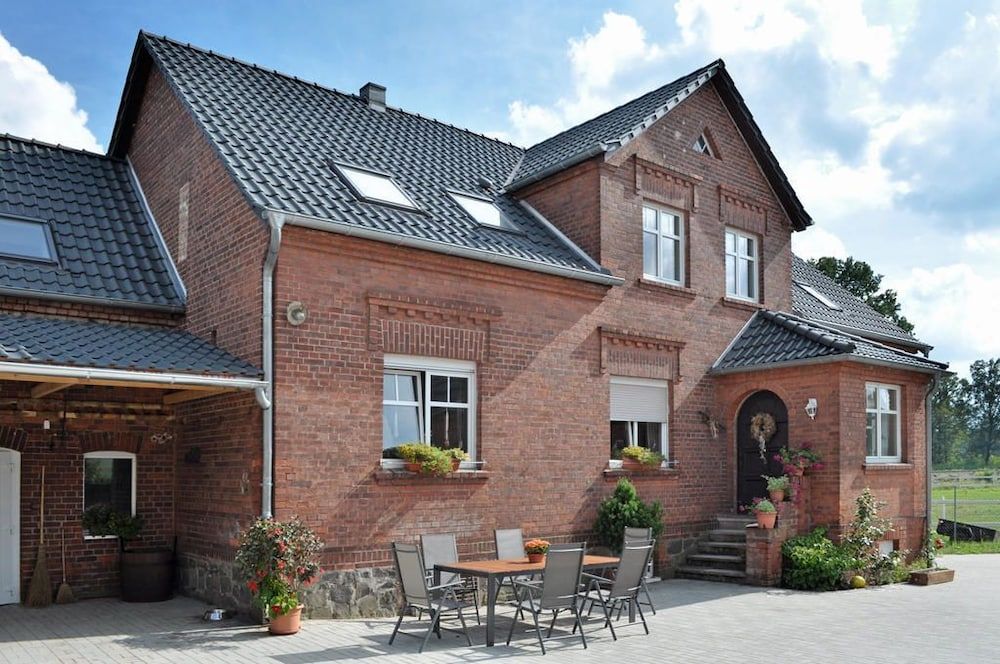 Gutshof zum Adlernest -1 estrellas en Arnsnesta