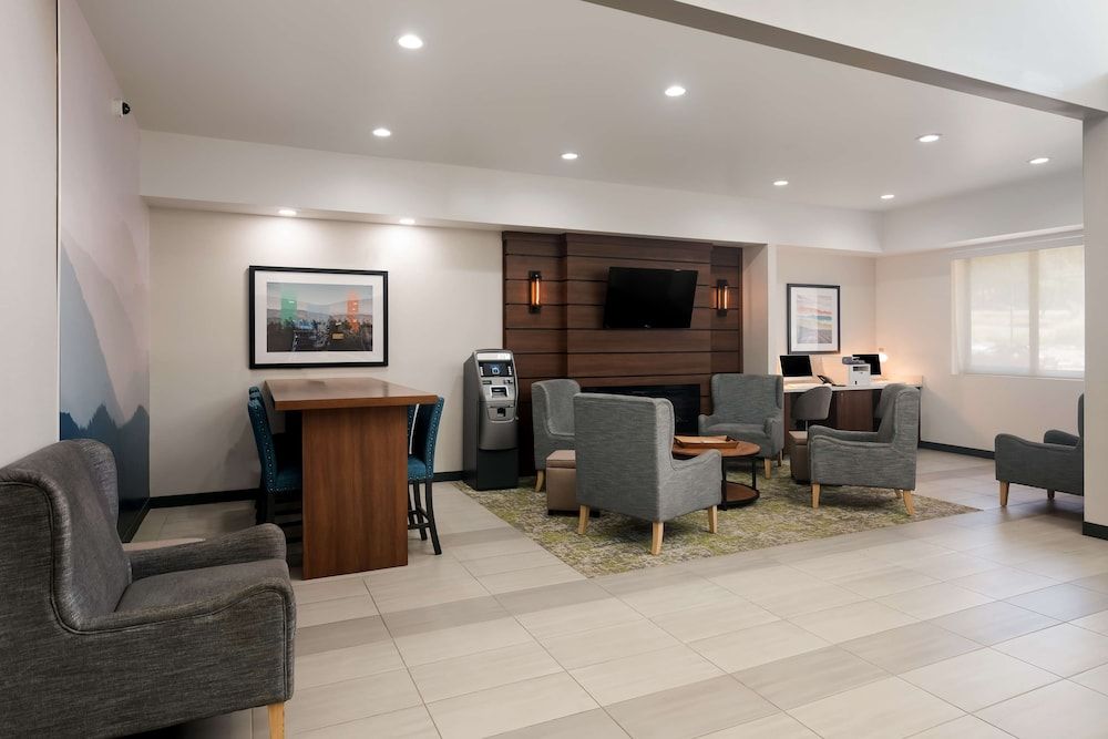Best Western Colfax 3