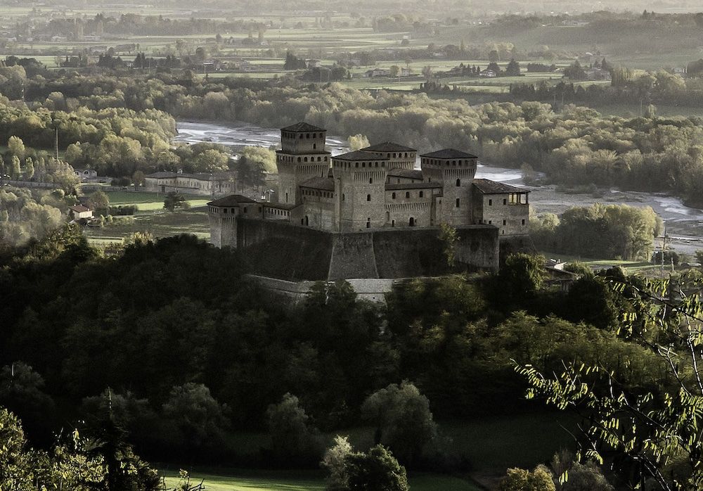 La locanda del Borgo -1 estrellas en Torrechiara