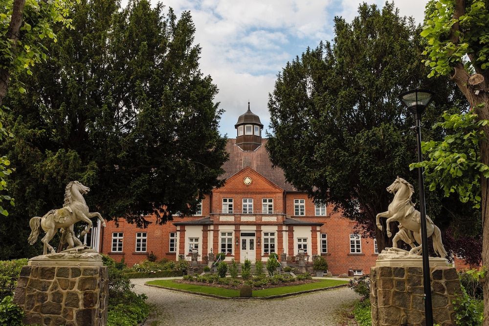 Schloss Basthorst -1 estrellas en Crivitz