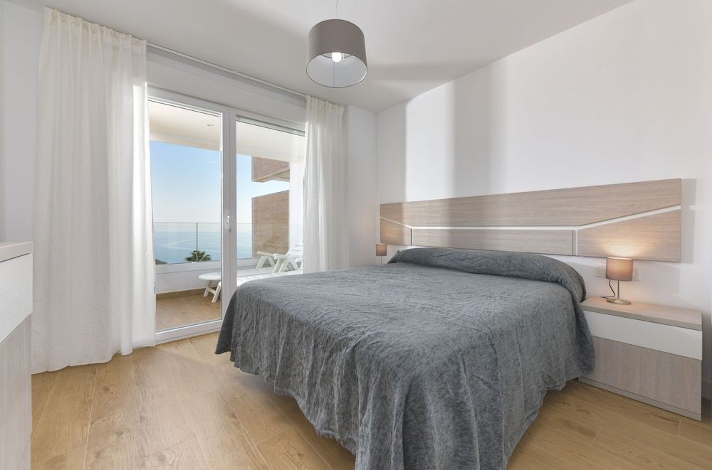 Olee Torrox Costa Holiday Rentals 3