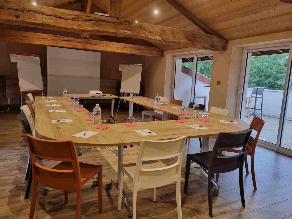 Le Cottage du Parc -1 estrellas en Chambéon