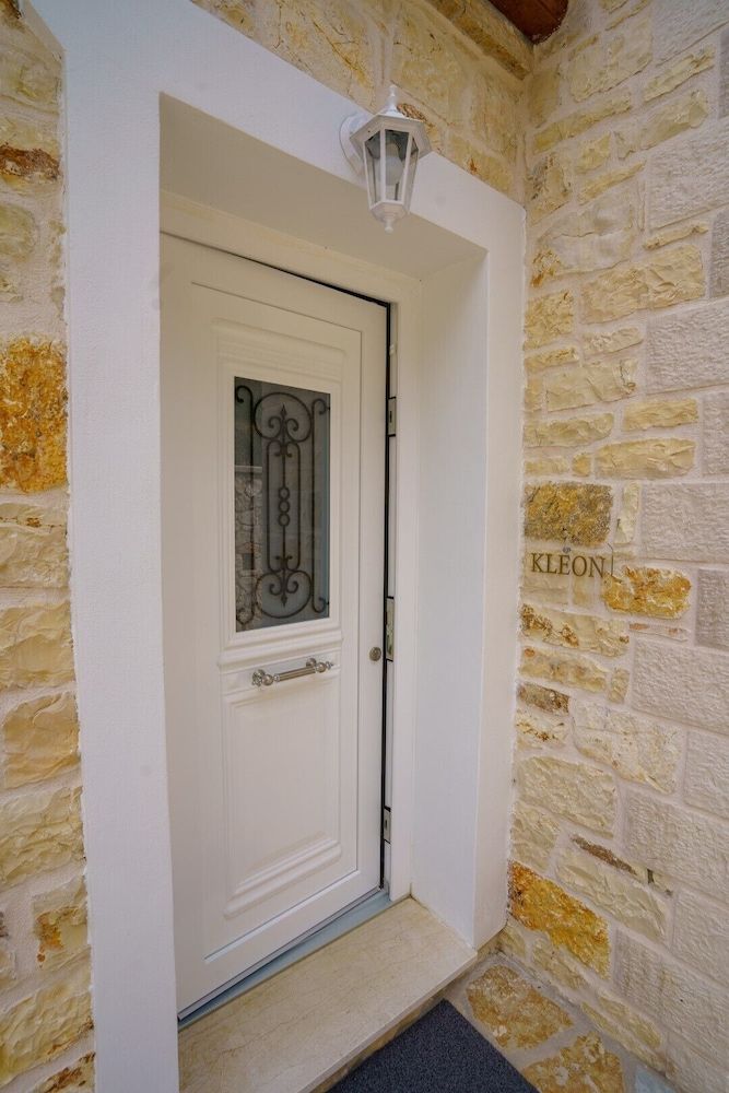ASTRALI STONE VILLAS 3