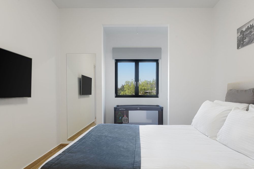 Sounio Black Villa 3