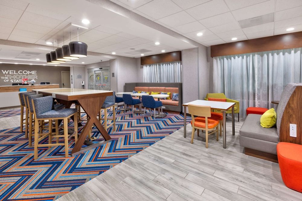 Hampton Inn Danville, VA 3