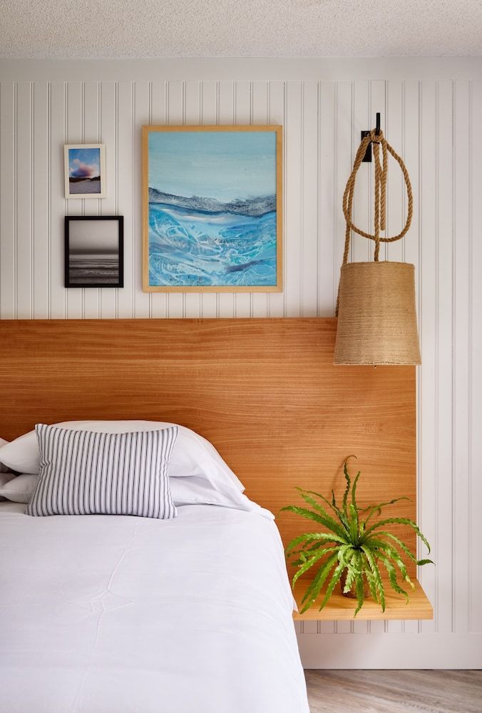 Parker Beach Lodge 3