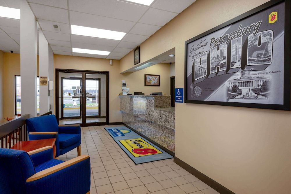 Days Inn by Wyndham Perrysburg/Toledo 2