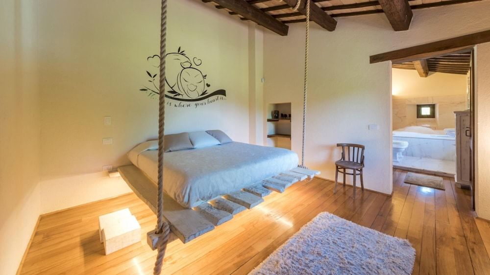 Villa Poderina 8 2 in Bellaria-pole-petriccio -1 estrellas en Acqualagna