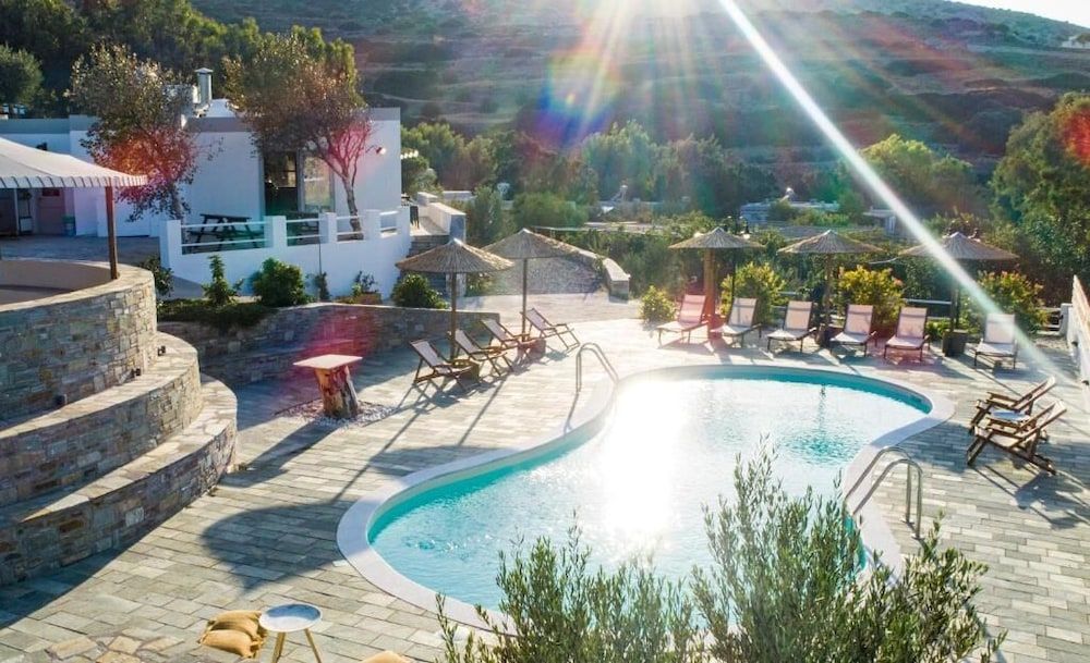 Anassa Cycladic Village -1 estrellas en Galissas