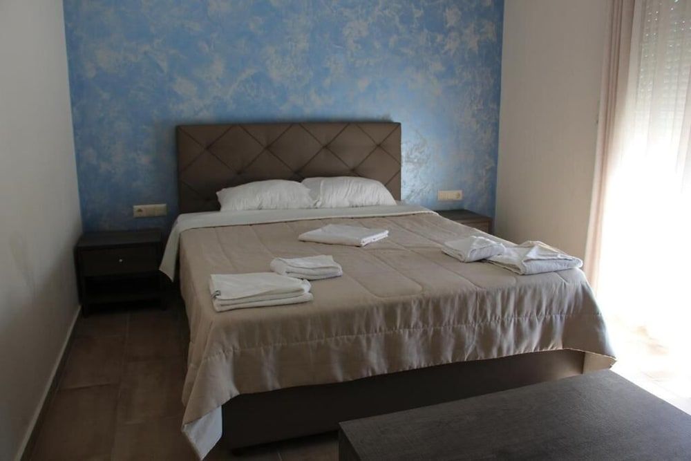 Villa Iatrou 2