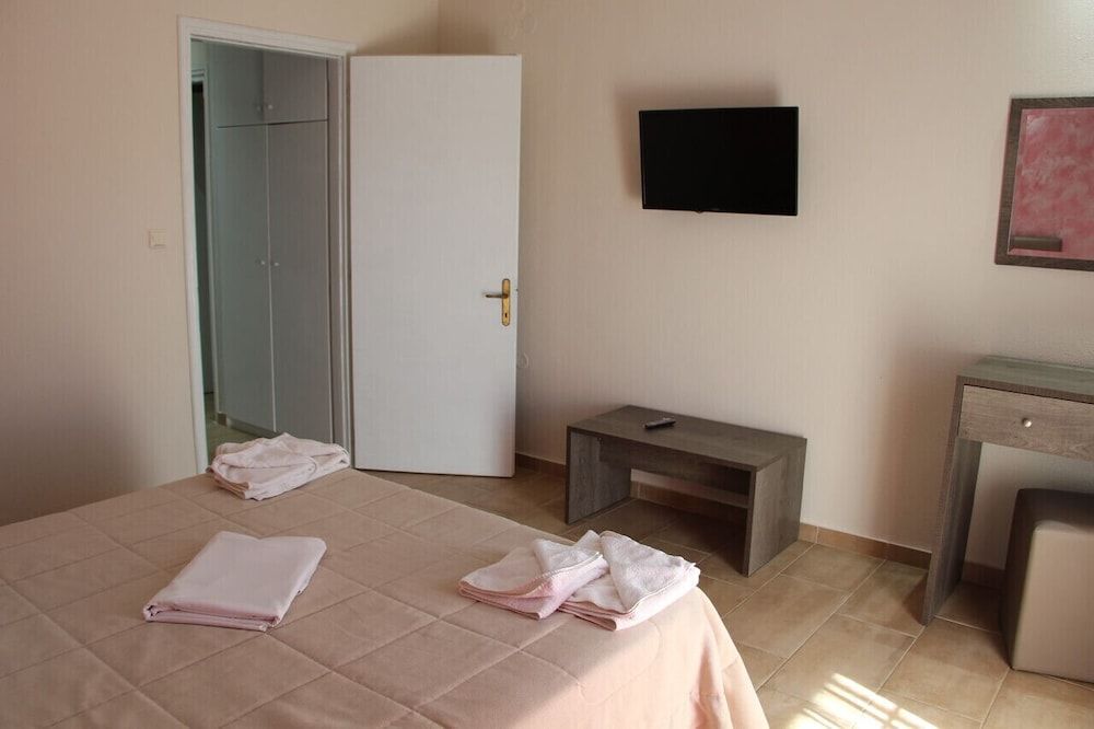 Villa Iatrou 3