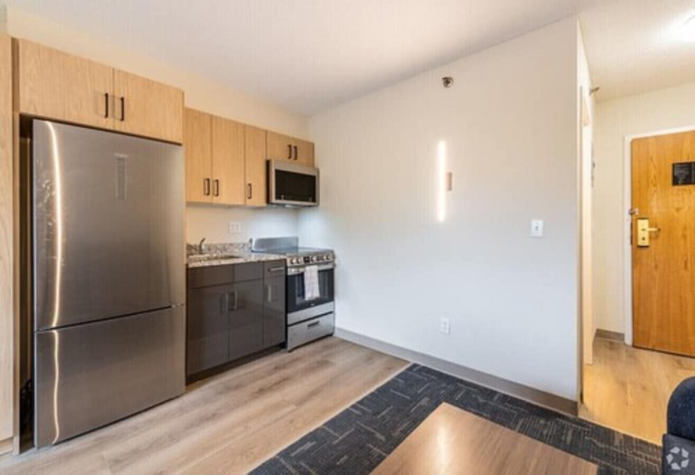 Residences at Solomon Pond 3