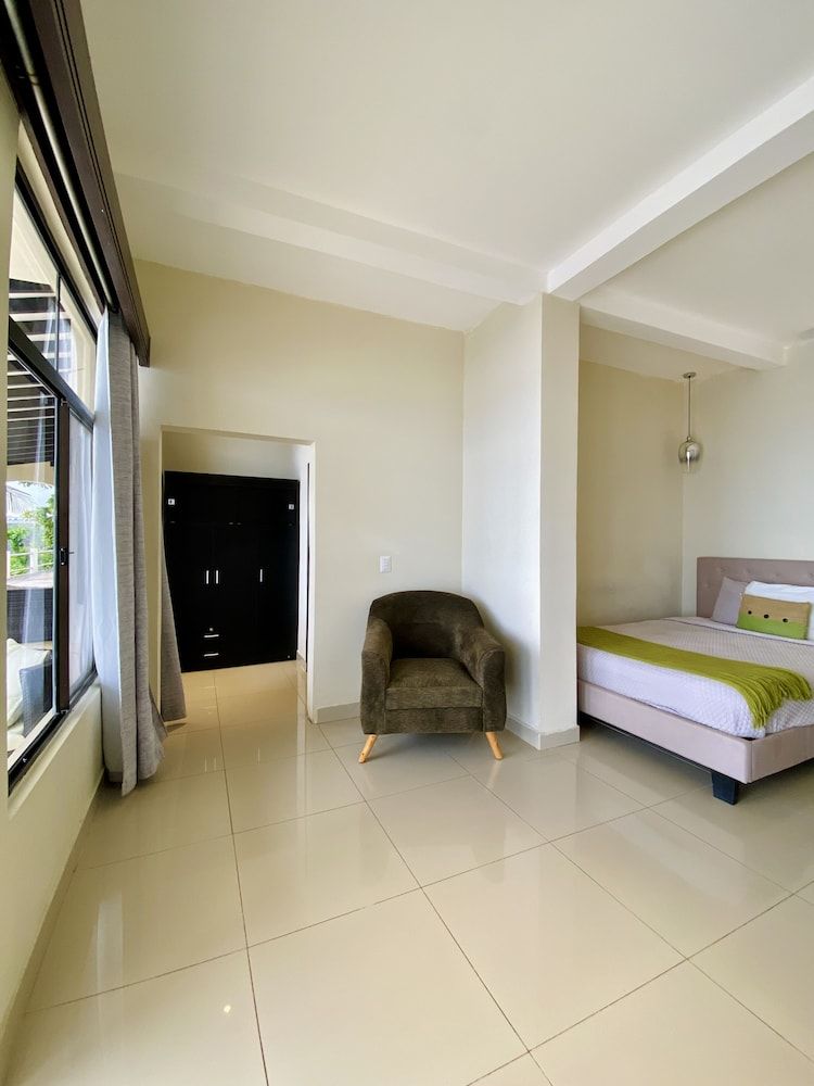 Vista Las Olas Surf Resort 3