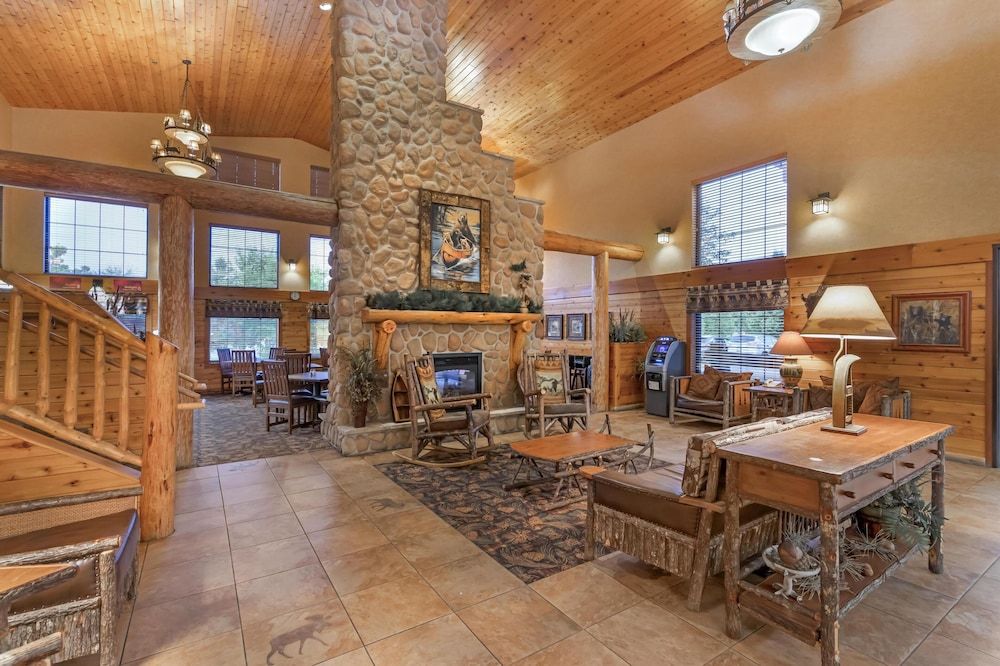Best Western Plus Kelly Inn & Suites 2