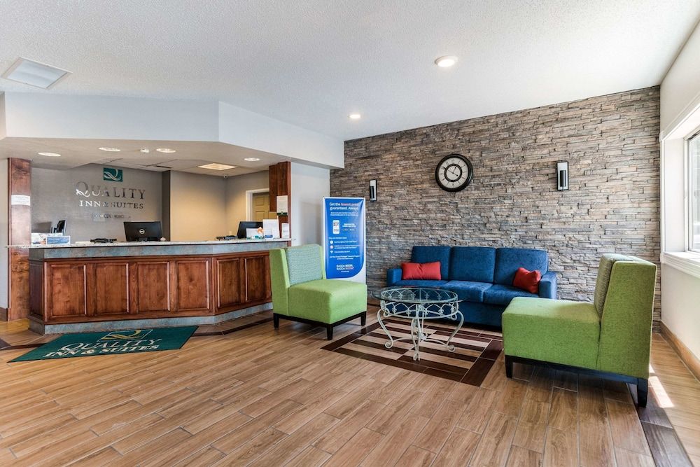 Quality Inn & Suites Ferdinand 3