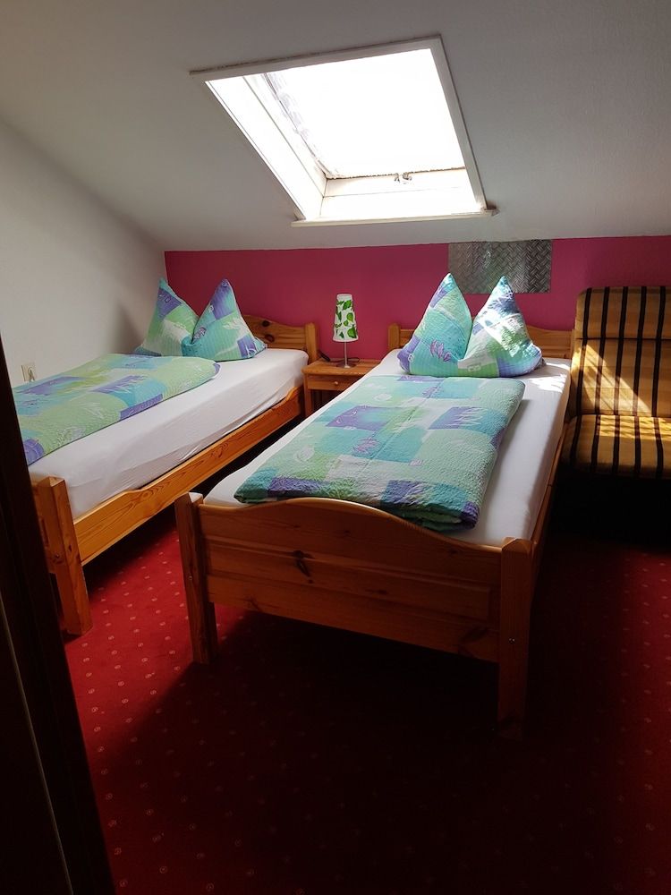 Pension Streng-Reinhardt -1 estrellas en Ostfildern