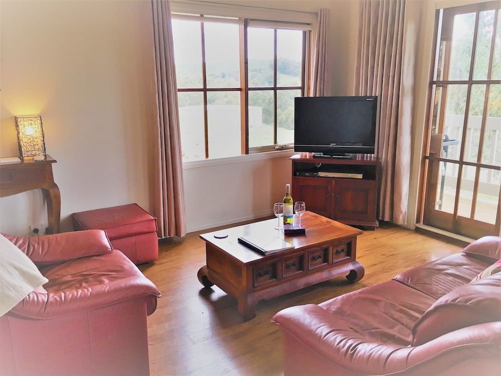Balingup Highview Chalets 3