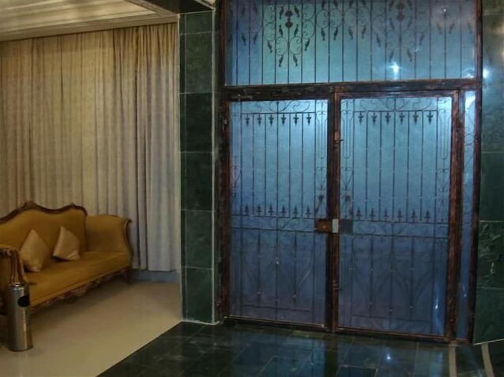 Red Tower Furnished Apartments -1 estrellas en Kuwait