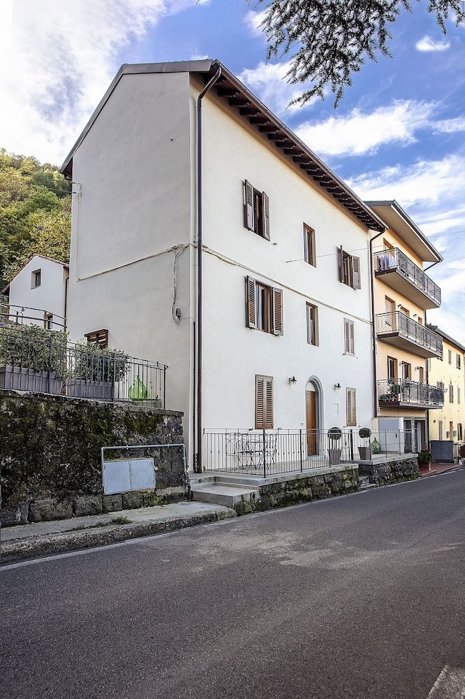 Bed and Breakfast Il Castagno -1 estrellas en Castiglione dei Pepoli