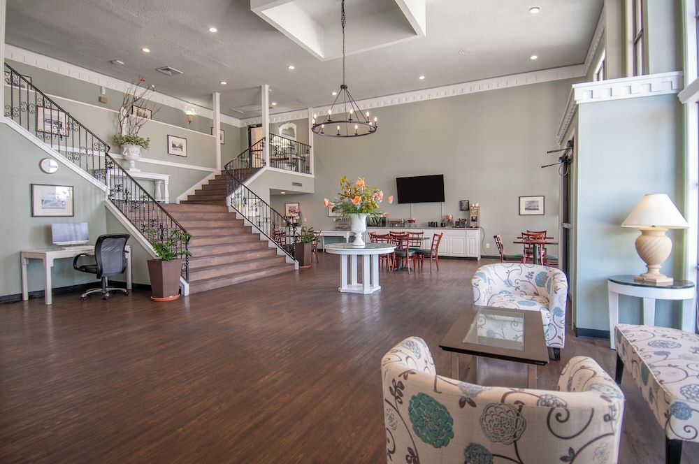 Best Price Motel and Suites 2